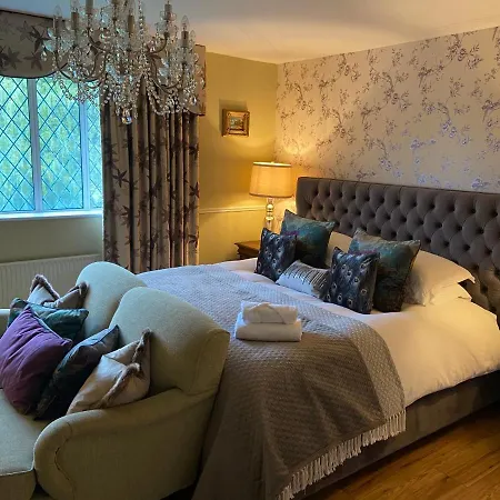 Sycamore Guest house *
